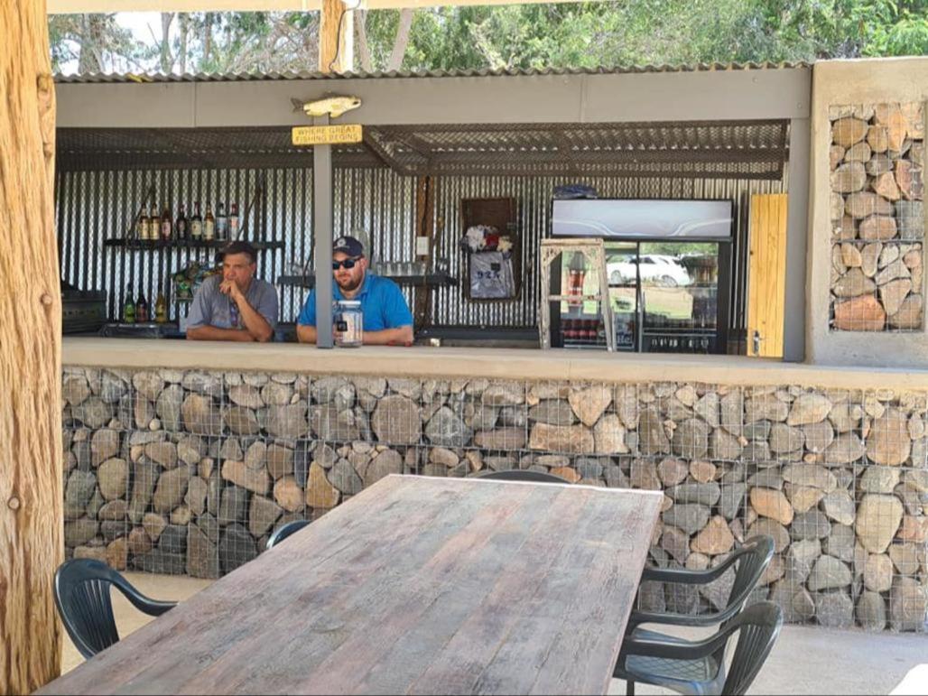 Vioolsdrift Kwelanga River Lodge מראה חיצוני תמונה